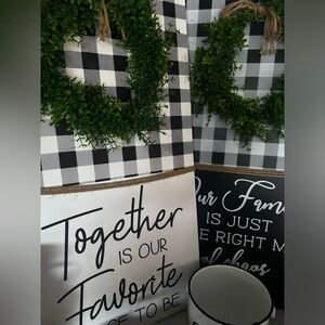 wall decor (ask me any questions, 50 for both if you want !)